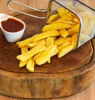 Batata Ondulada Bem Brasil com ketchup de goiabada