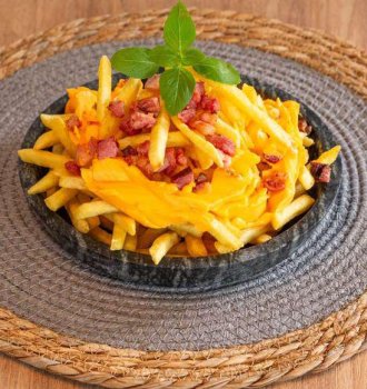 Batata Fast Food Bem Brasi com cheddar e bacon 