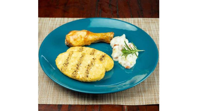  Hash Brown Tradicional Bem Brasil na brasa com maionese e frango assado